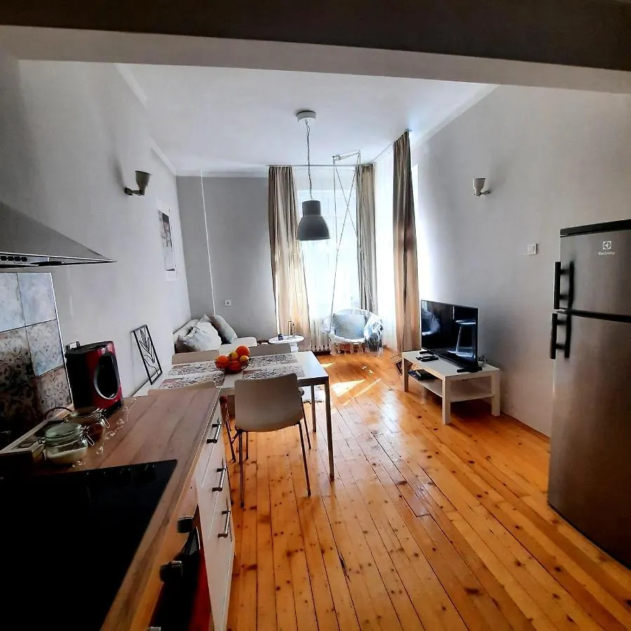 Cozy & Stylish Apartment In The Heart Of Sofia